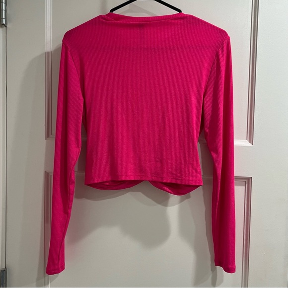H&M neon pink long sleeve crop top - Picture 3 of 7